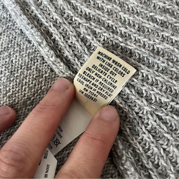 LL Bean Gray Cotton Cardigan - Picture 3 of 5